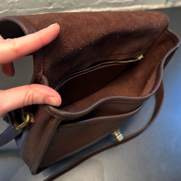 COACH Vintage City Bag 9790 Crossbody Mahogany Brown handcrafted in México - Picture 13 of 15